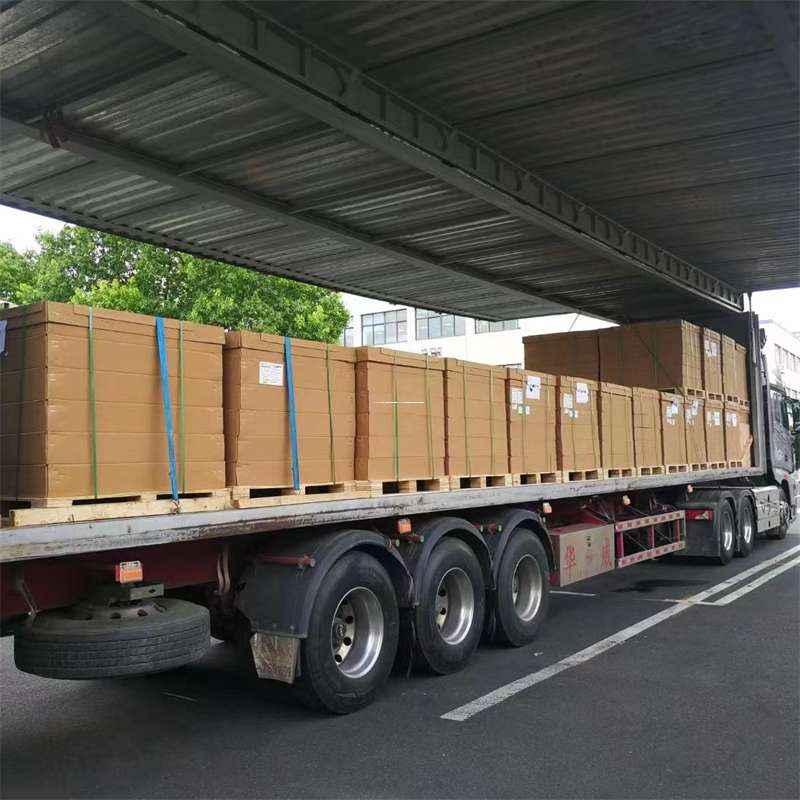 黑龙江鹤岗兴山到新疆喀什叶城县物流公司黑龙江鹤岗兴山至新疆喀什叶城县物流专线往返运输